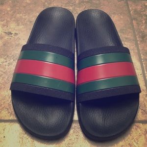 Authentic Men’s Gucci Slides!